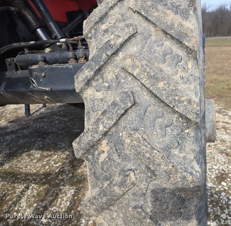 image for item DP6181 2005 Apache AS1010 sprayer