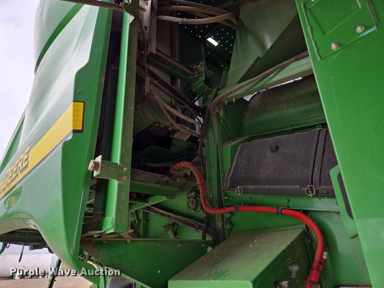 image for item DP6200 2007 John Deere 9860 STS RWA combine