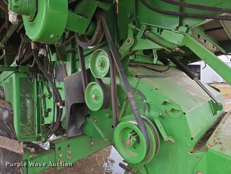 image for item DP6200 2007 John Deere 9860 STS RWA combine
