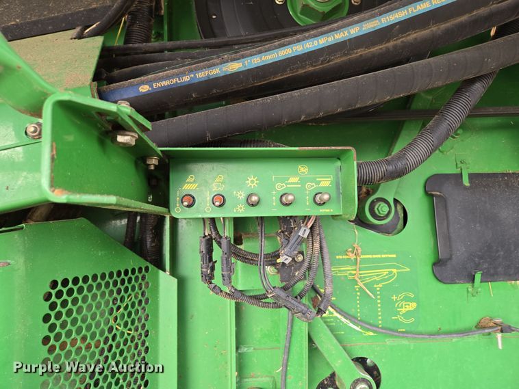 image for item DP6200 2007 John Deere 9860 STS RWA combine