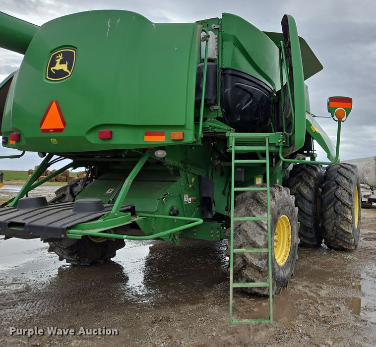 image for item DP6200 2007 John Deere 9860 STS RWA combine