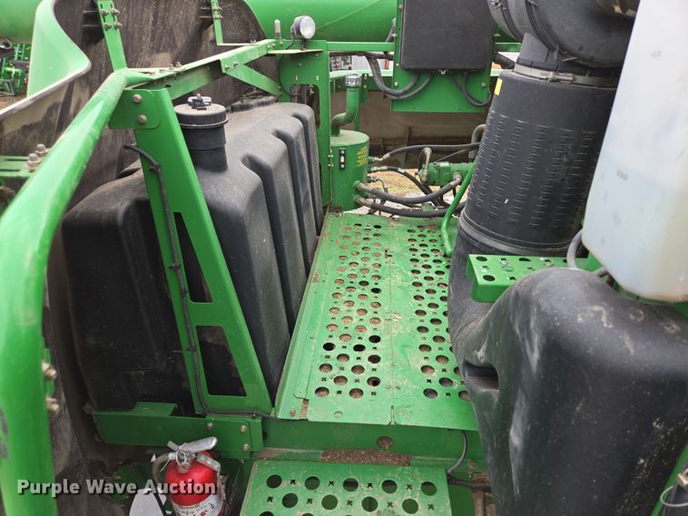 image for item DP6200 2007 John Deere 9860 STS RWA combine