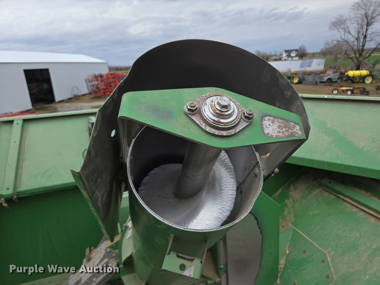 image for item DP6200 2007 John Deere 9860 STS RWA combine