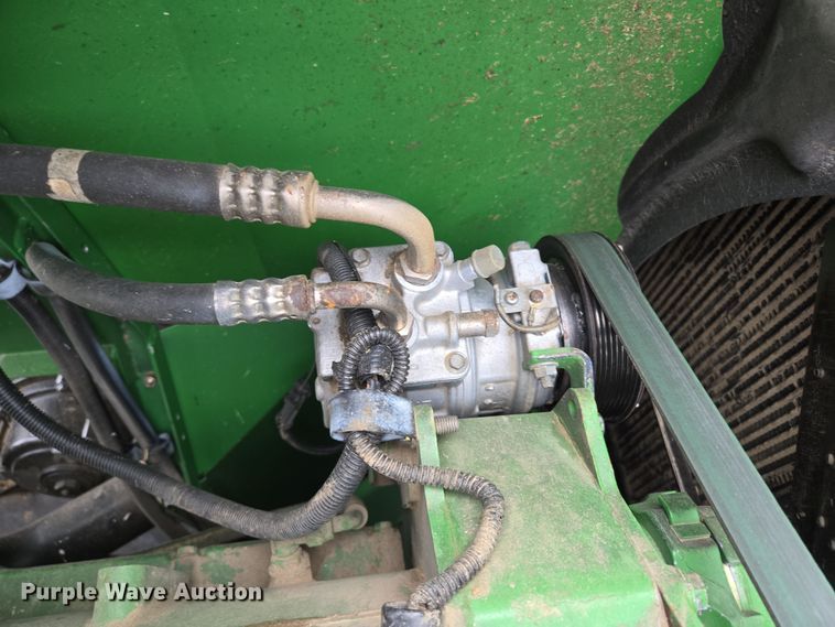 image for item DP6200 2007 John Deere 9860 STS RWA combine