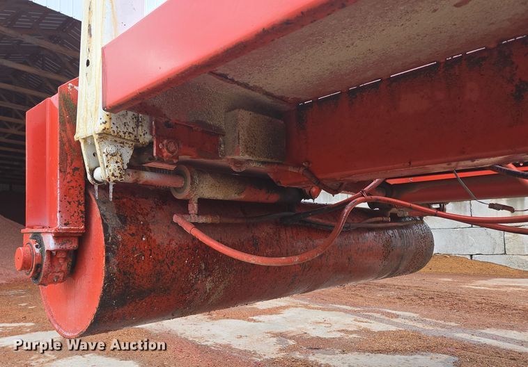 image for item DP6201 Mountain View Equipment MVE 4010 bale stacker