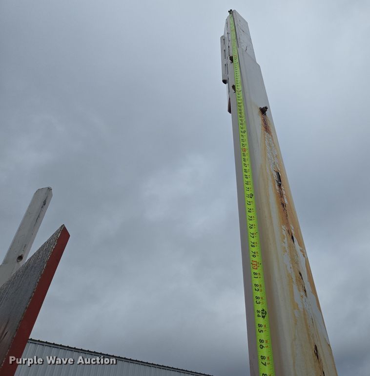 image for item DP6201 Mountain View Equipment MVE 4010 bale stacker