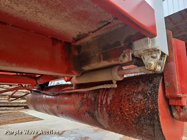 image for item DP6201 Mountain View Equipment MVE 4010 bale stacker