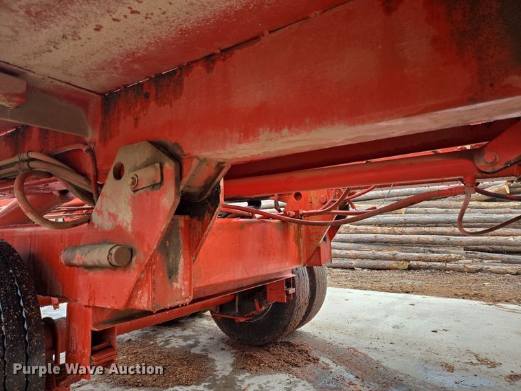 image for item DP6201 Mountain View Equipment MVE 4010 bale stacker