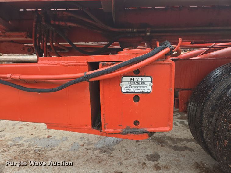 image for item DP6201 Mountain View Equipment MVE 4010 bale stacker