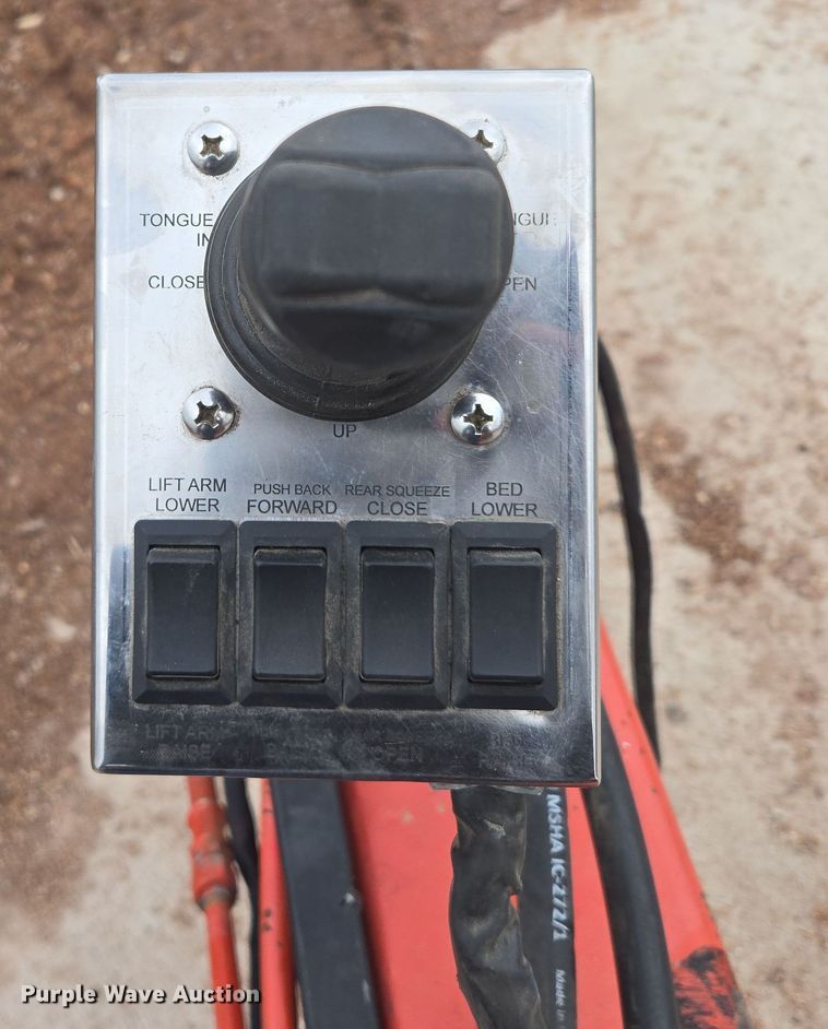 image for item DP6201 Mountain View Equipment MVE 4010 bale stacker