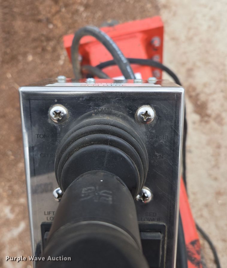 image for item DP6201 Mountain View Equipment MVE 4010 bale stacker