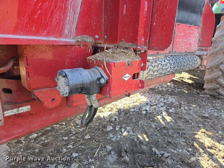 image for item DP6210 2020 Meyer F585 feed grinder/mixer