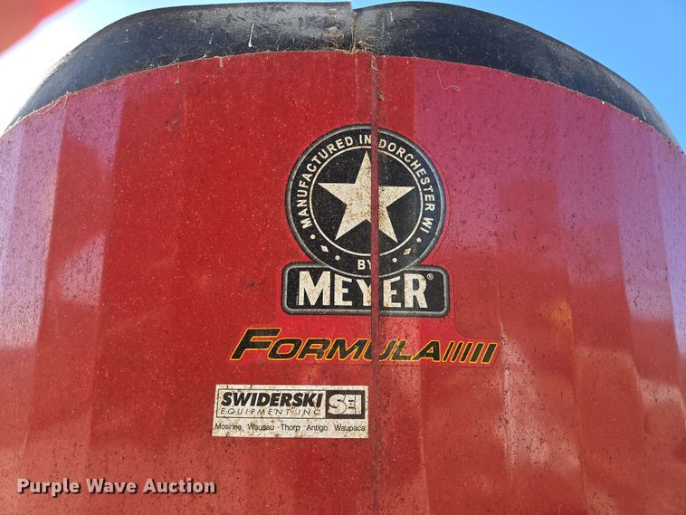 image for item DP6210 2020 Meyer F585 feed grinder/mixer