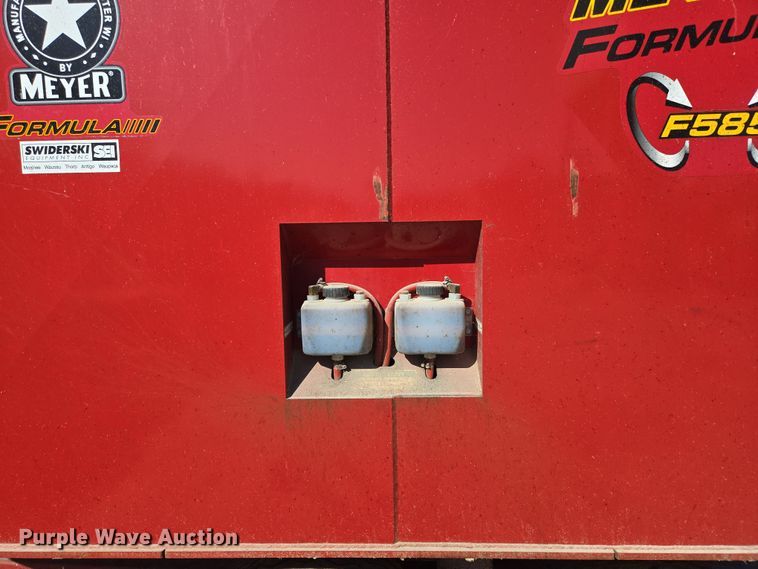 image for item DP6210 2020 Meyer F585 feed grinder/mixer