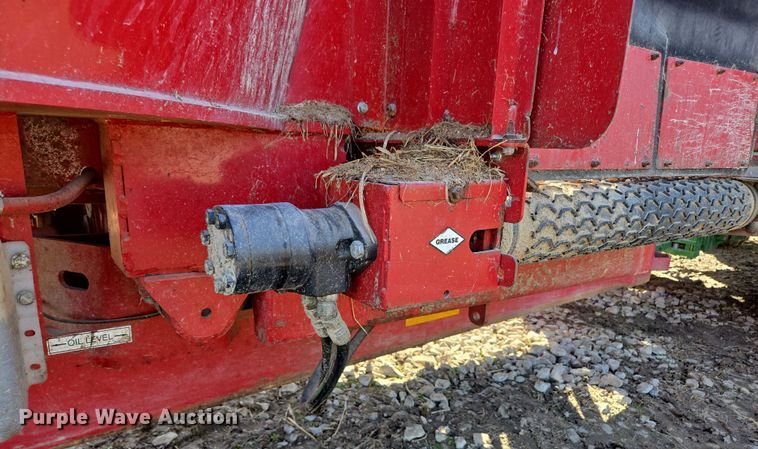 image for item DP6210 2020 Meyer F585 feed grinder/mixer