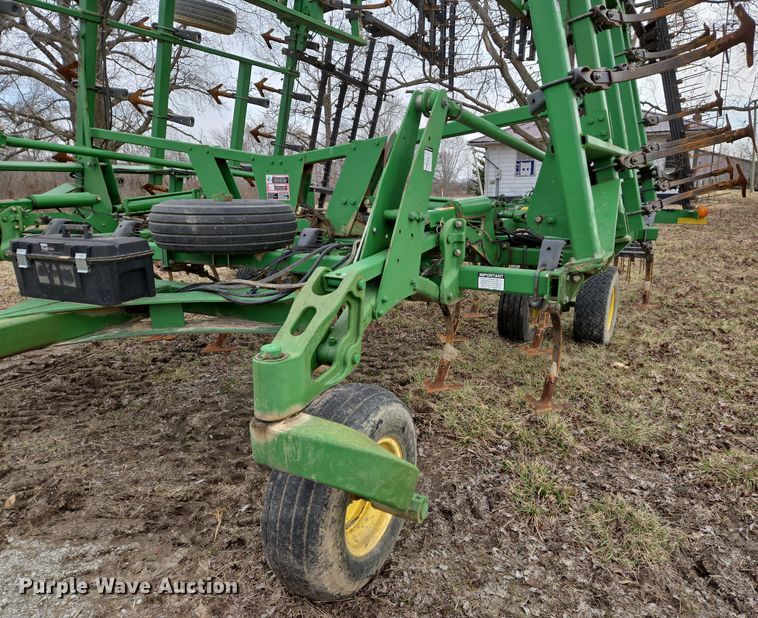 image for item DS5296 John Deere 2210 field cultivator