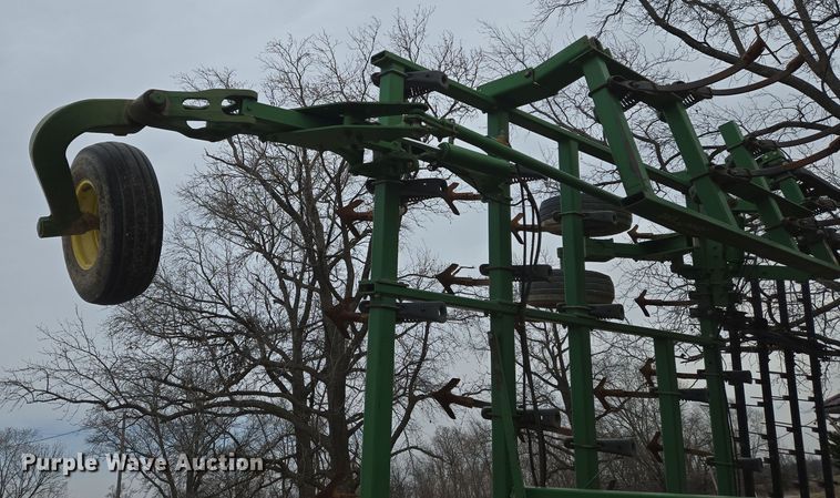 image for item DS5296 John Deere 2210 field cultivator