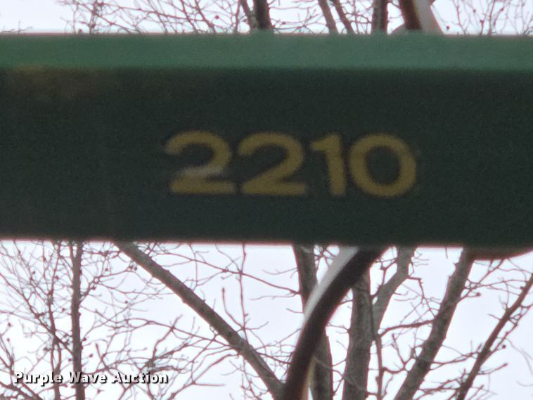 image for item DS5296 John Deere 2210 field cultivator