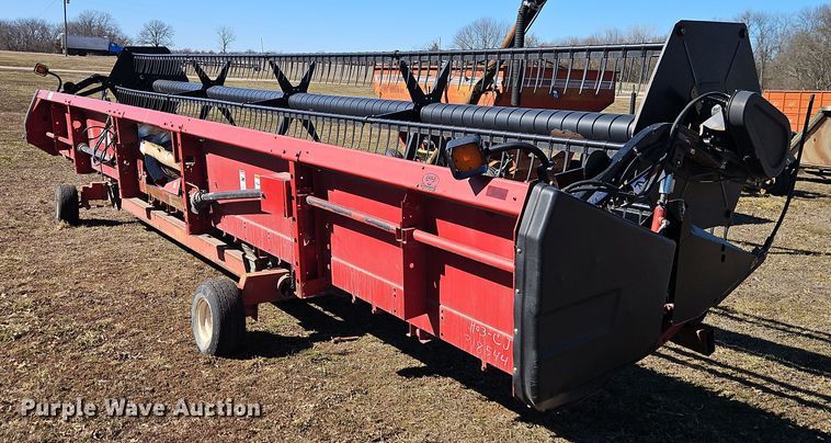 image for item DT7626 1998 Case 1020 30' H03JC flex head