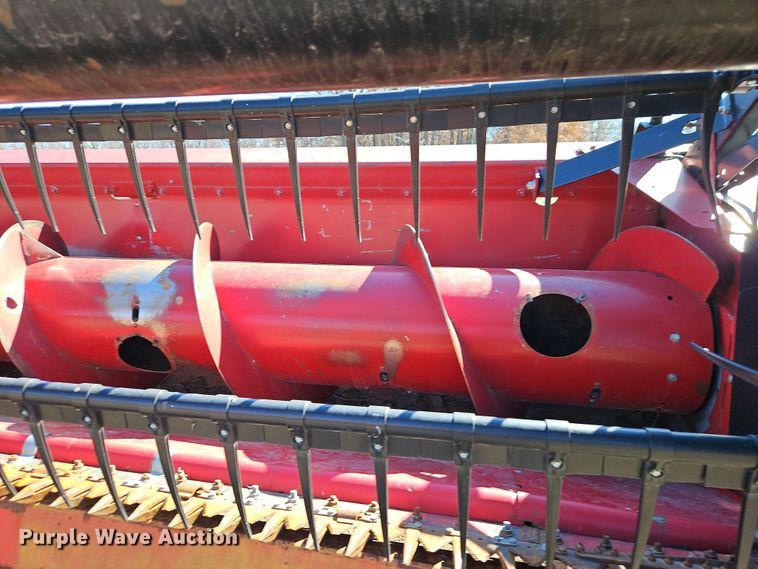 image for item DT7626 1998 Case 1020 30' H03JC flex head