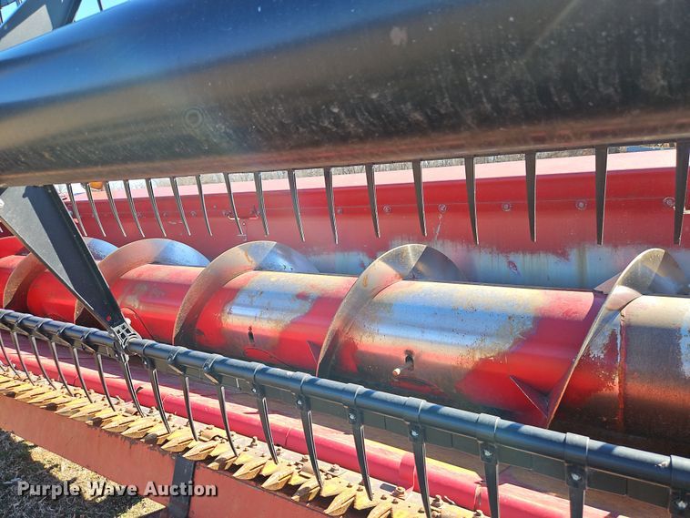 image for item DT7626 1998 Case 1020 30' H03JC flex head