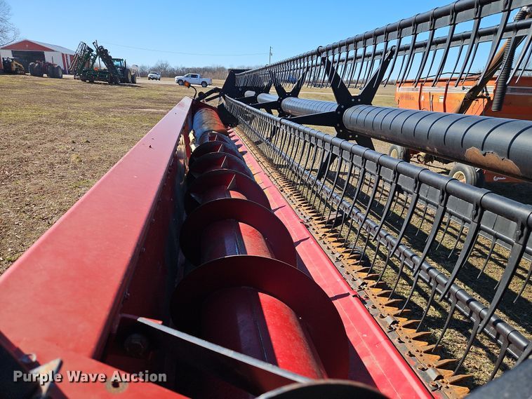 image for item DT7626 1998 Case 1020 30' H03JC flex head