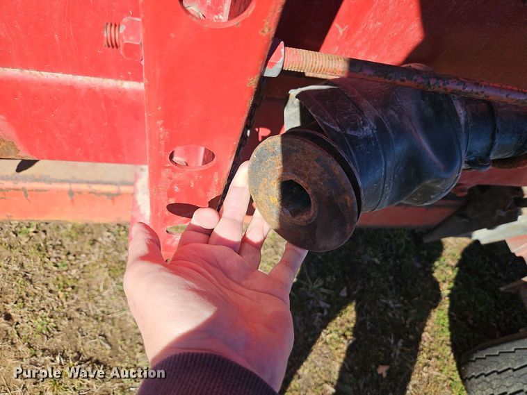 image for item DT7626 1998 Case 1020 30' H03JC flex head