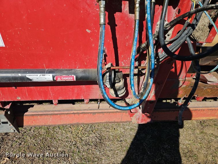 image for item DT7626 1998 Case 1020 30' H03JC flex head