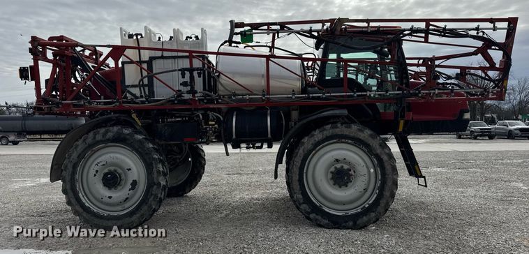 image for item DU3358 2012 Case IH Patriot 3330 sprayer