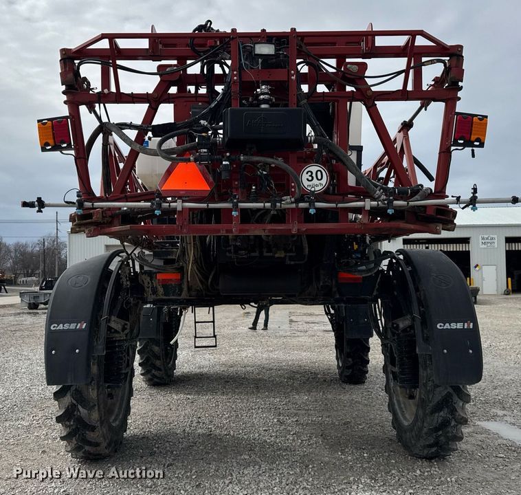 image for item DU3358 2012 Case IH Patriot 3330 sprayer