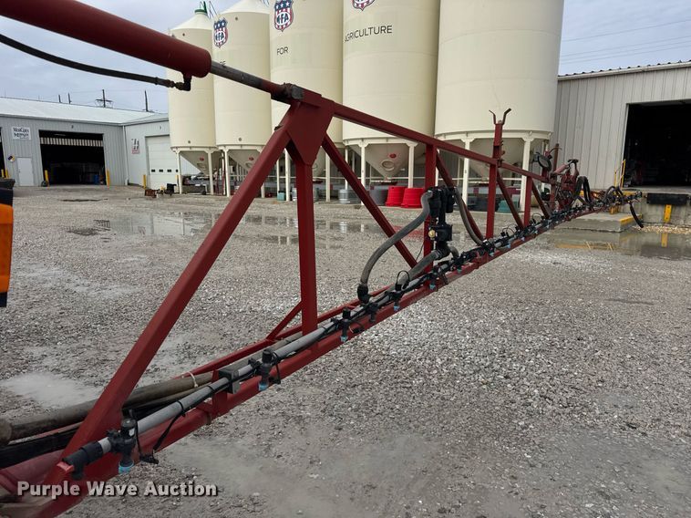 image for item DU3358 2012 Case IH Patriot 3330 sprayer