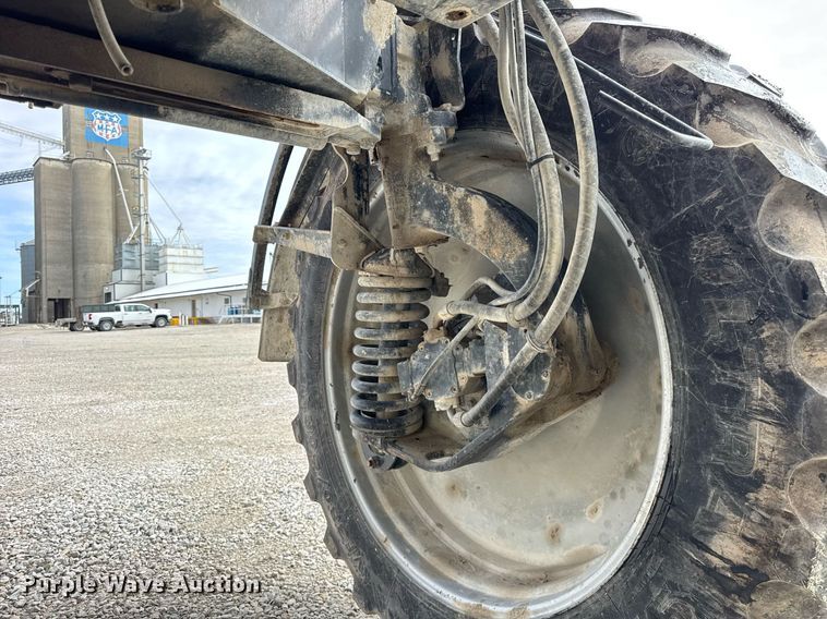 image for item DU3358 2012 Case IH Patriot 3330 sprayer