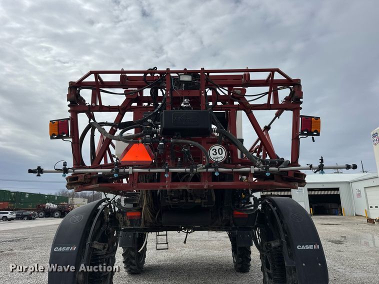 image for item DU3358 2012 Case IH Patriot 3330 sprayer