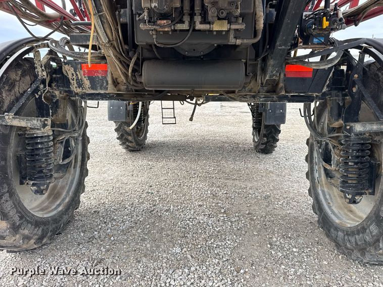 image for item DU3358 2012 Case IH Patriot 3330 sprayer