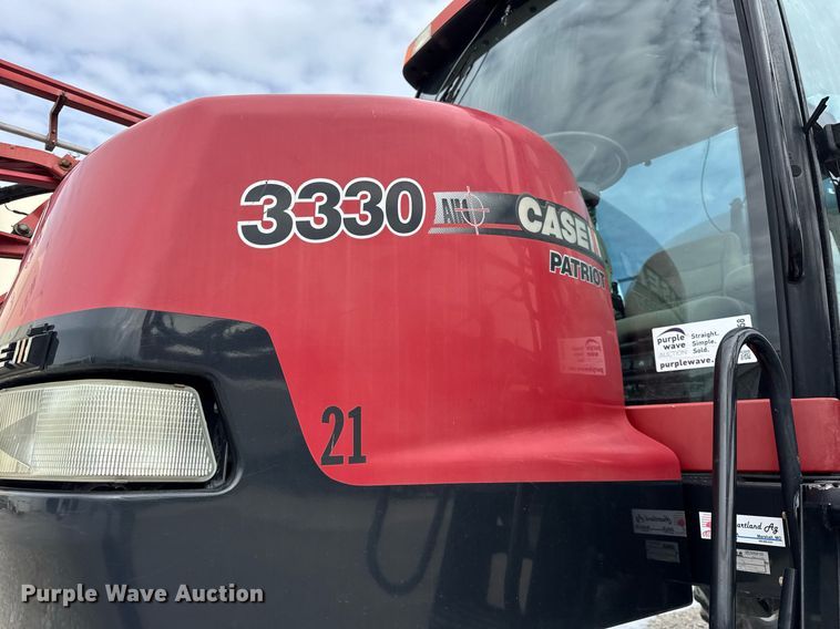 image for item DU3358 2012 Case IH Patriot 3330 sprayer