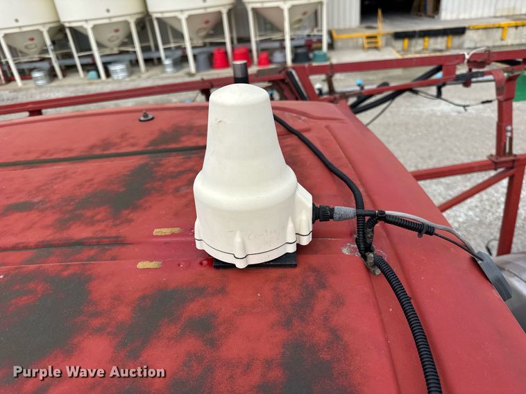 image for item DU3358 2012 Case IH Patriot 3330 sprayer