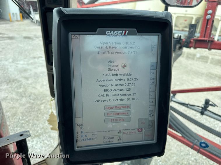 image for item DU3358 2012 Case IH Patriot 3330 sprayer