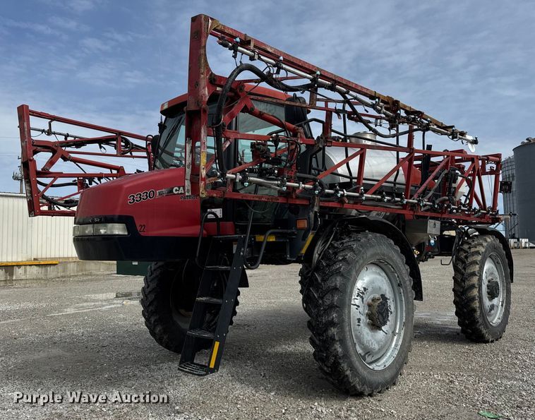 image for item DU3359 2013 Case IH Patriot 3330 sprayer