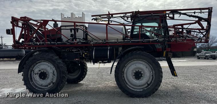image for item DU3359 2013 Case IH Patriot 3330 sprayer