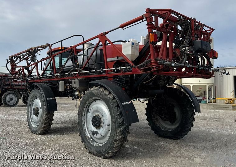 image for item DU3359 2013 Case IH Patriot 3330 sprayer