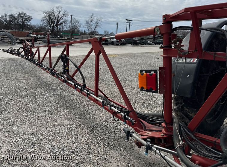 image for item DU3359 2013 Case IH Patriot 3330 sprayer