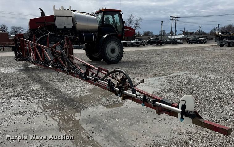 image for item DU3359 2013 Case IH Patriot 3330 sprayer