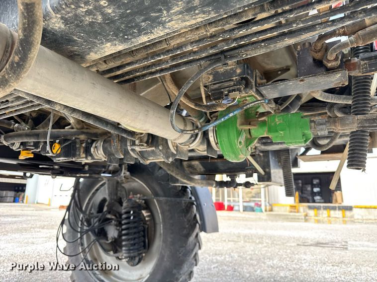 image for item DU3359 2013 Case IH Patriot 3330 sprayer