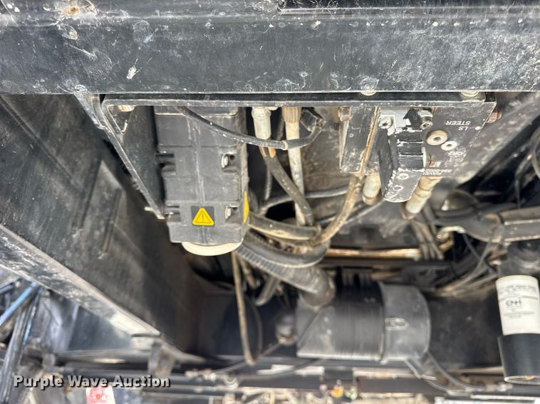 image for item DU3359 2013 Case IH Patriot 3330 sprayer