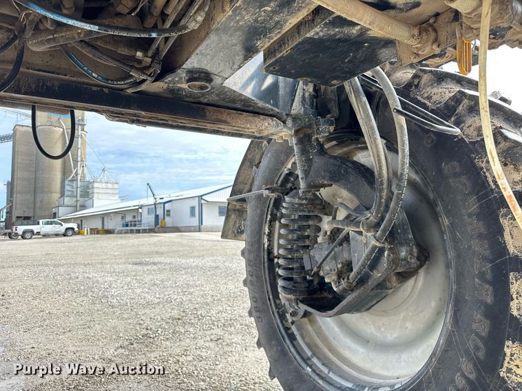 image for item DU3359 2013 Case IH Patriot 3330 sprayer