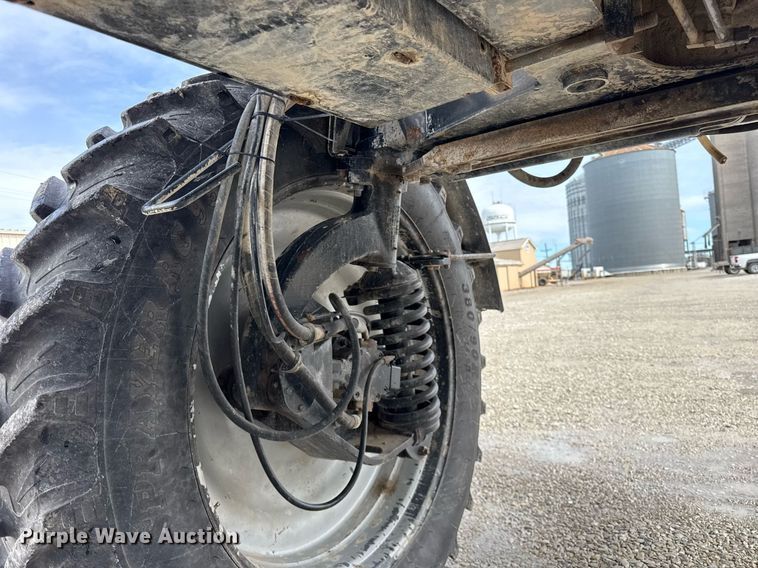 image for item DU3359 2013 Case IH Patriot 3330 sprayer