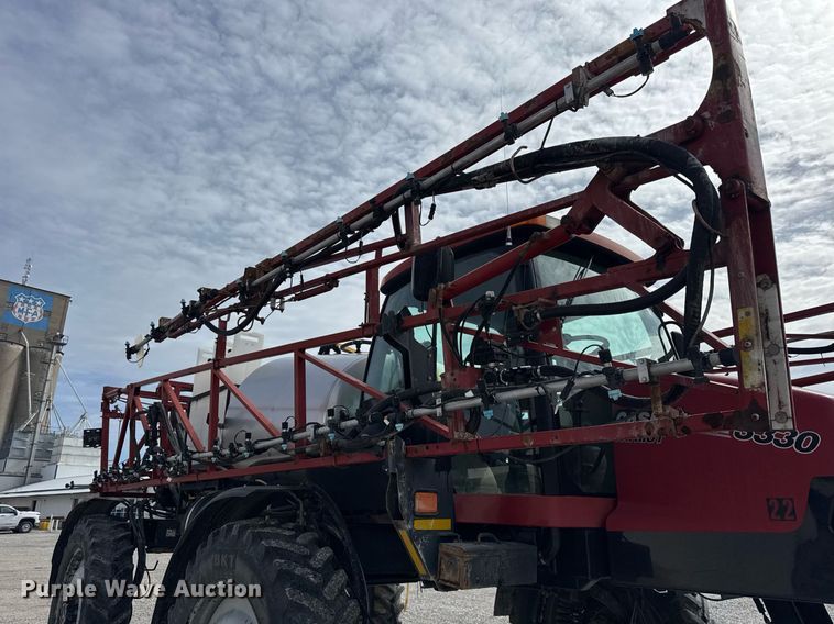 image for item DU3359 2013 Case IH Patriot 3330 sprayer
