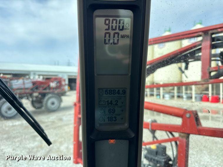 image for item DU3359 2013 Case IH Patriot 3330 sprayer
