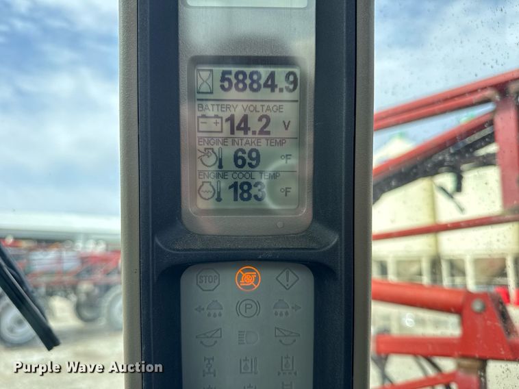 image for item DU3359 2013 Case IH Patriot 3330 sprayer