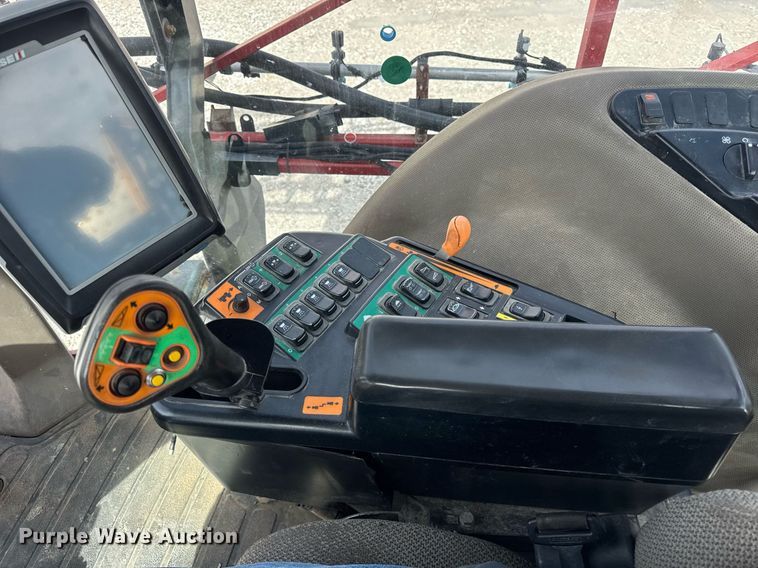image for item DU3359 2013 Case IH Patriot 3330 sprayer